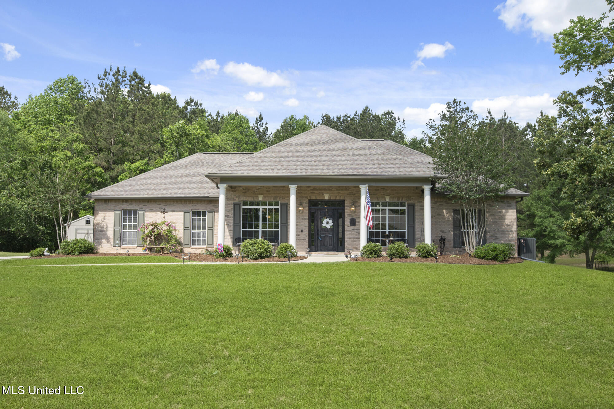 211 Whistlers Way, Hattiesburg, Mississippi image 1