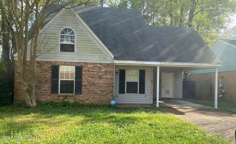 Homes For Sale - 133 Shadow Hill Drive<br/> Madison County, Madison, MS 39110