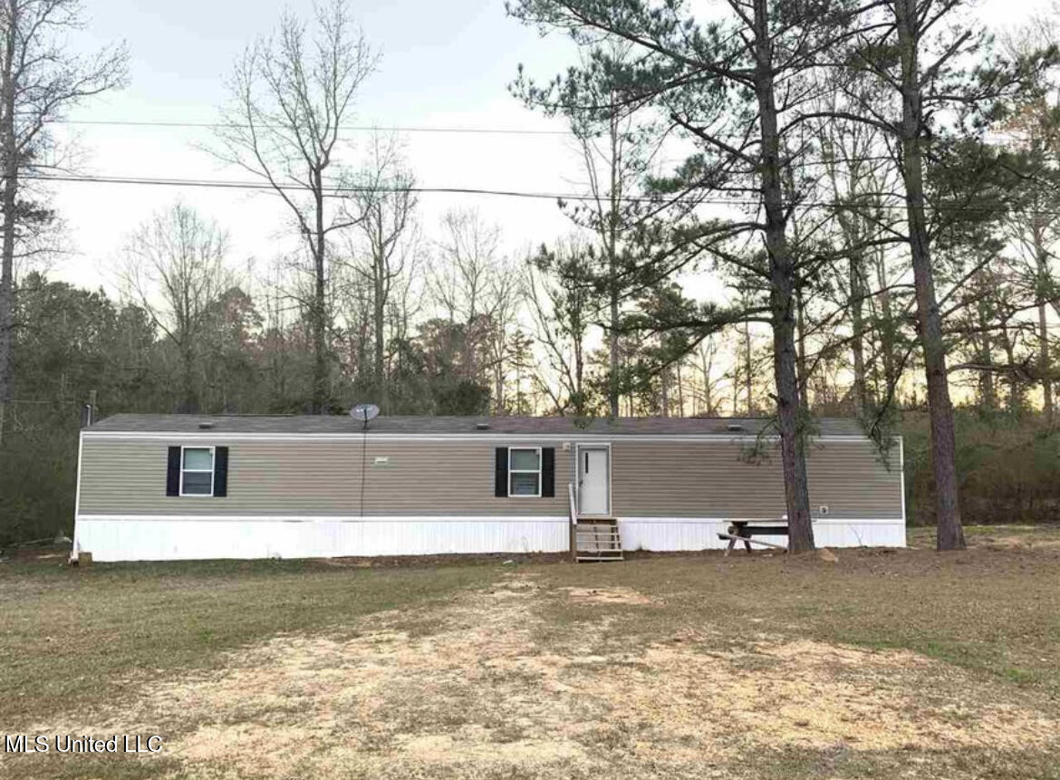 1351 Smith County Rd 117, Raleigh, Mississippi image 1