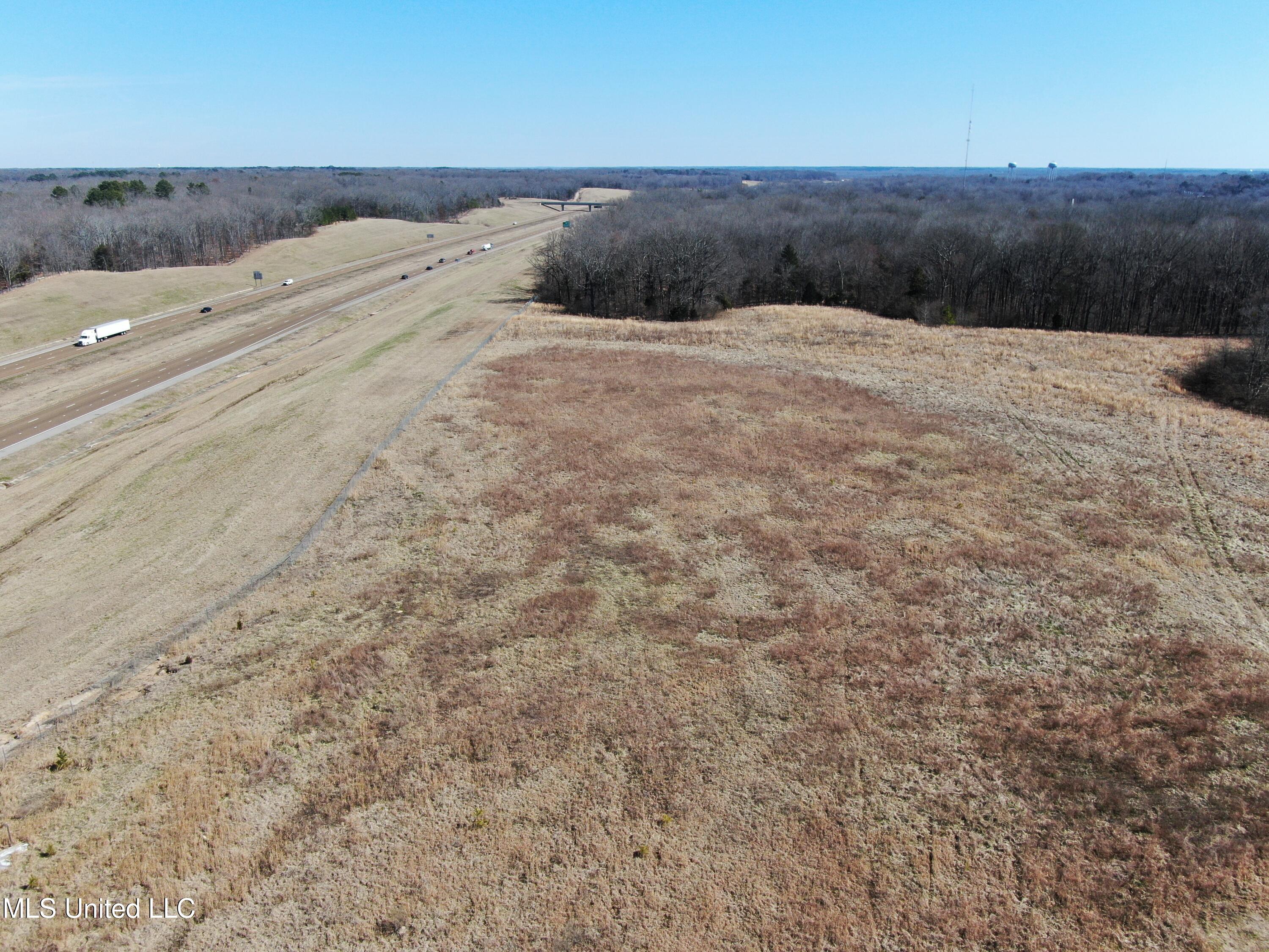 252 Shinpoch Lane, Olive Branch, Mississippi image 3