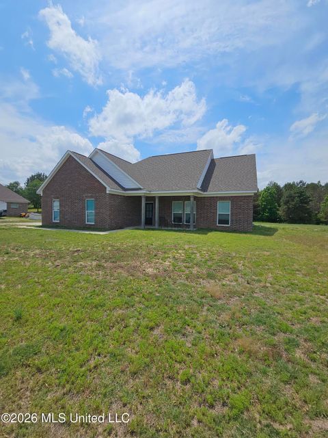 Homes For Sale - 124 Deerfield Trace<br/> Coldwater, MS 38618
