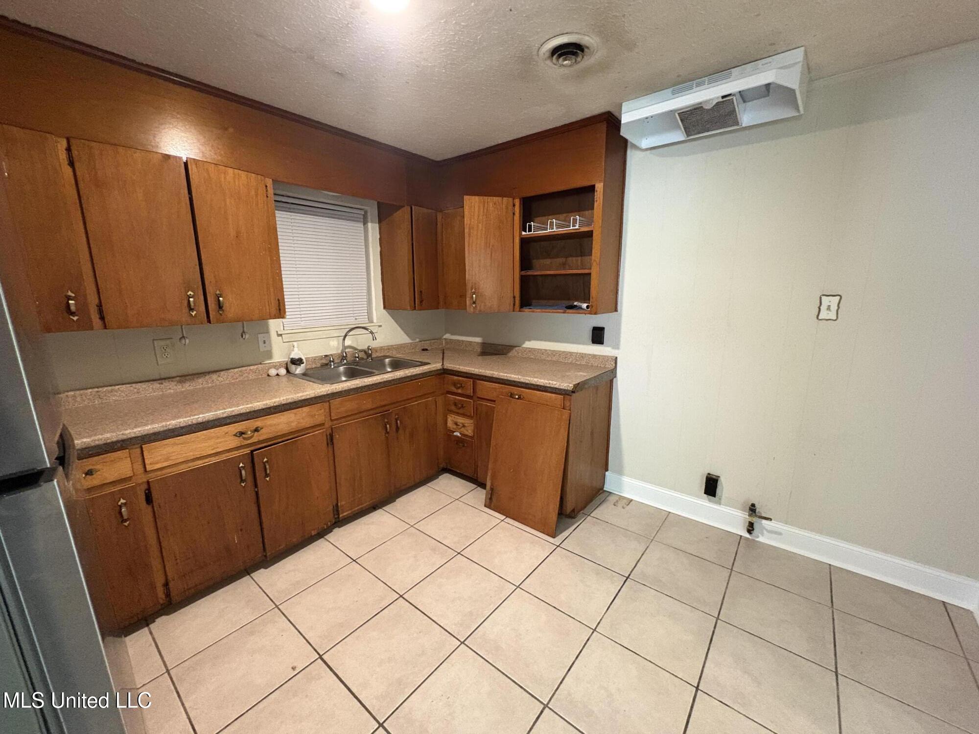 3435 Casa Grande Circle, Jackson, Mississippi image 9