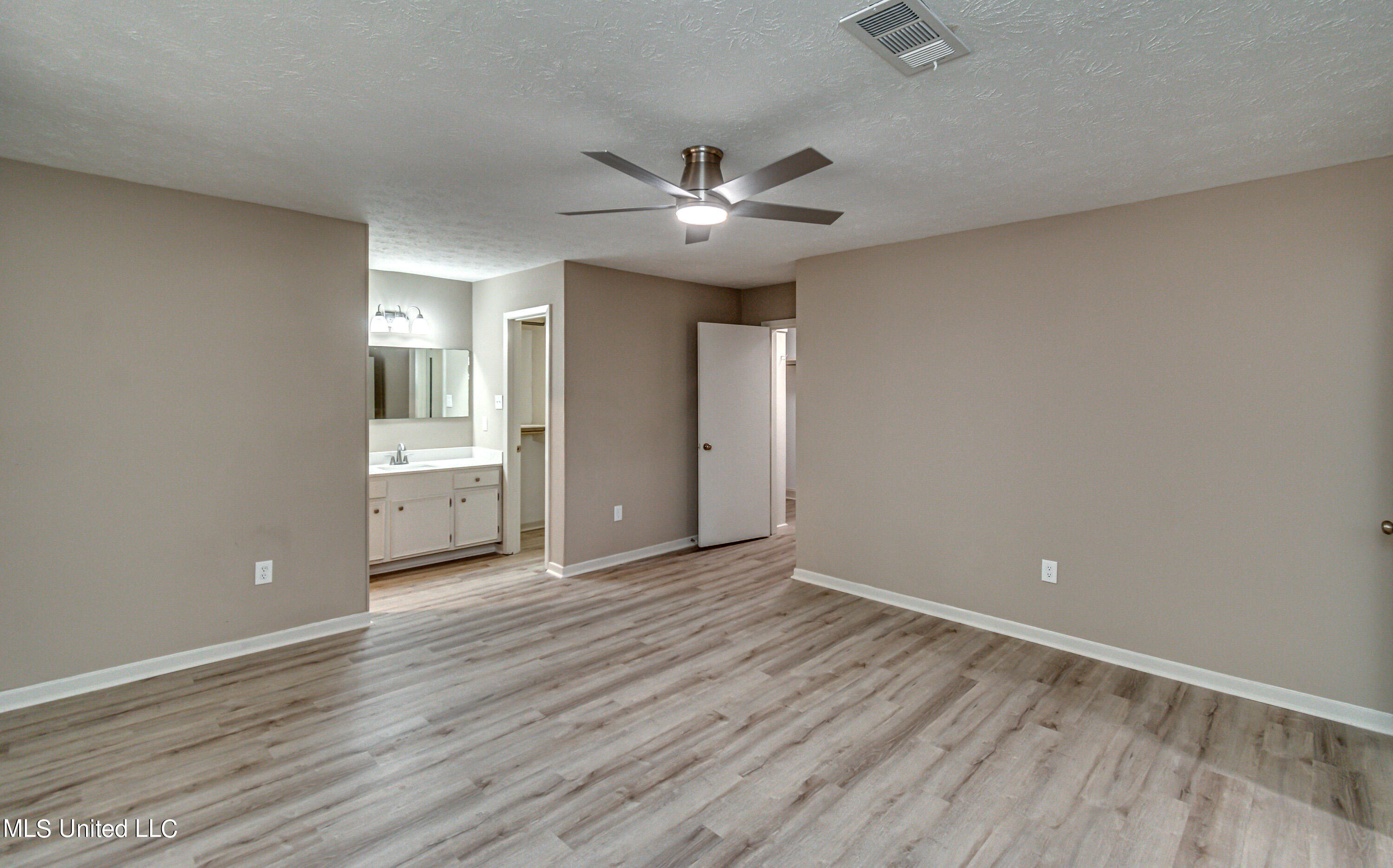 107 Woodgate Drive, Brandon, Mississippi image 32