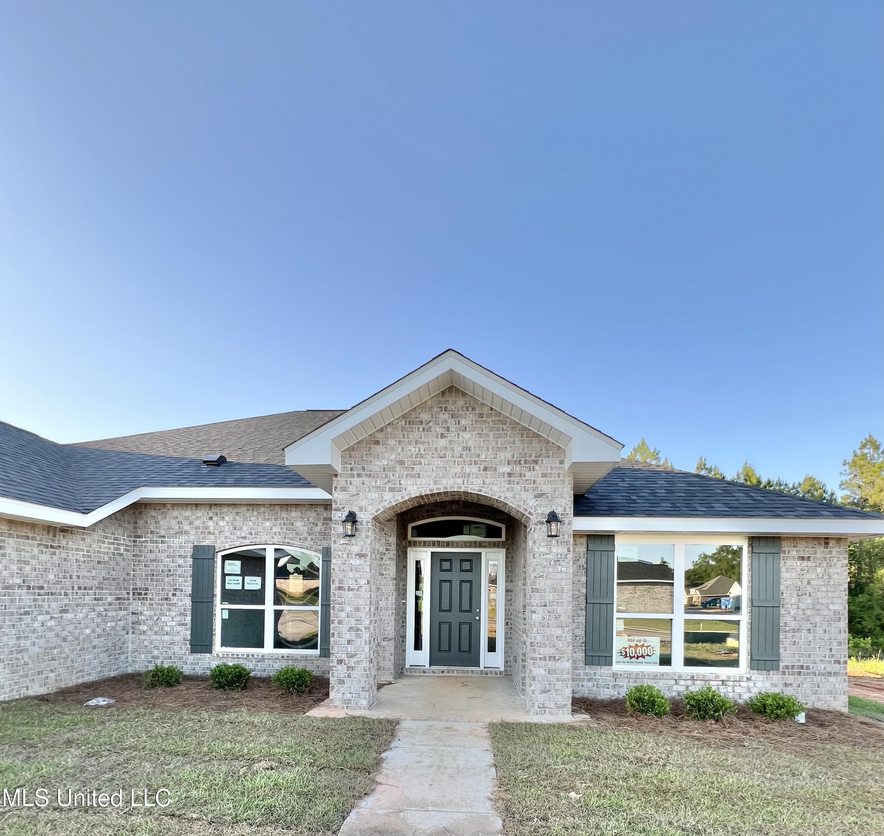 6277 Emerald Lake Drive Dr, Biloxi, Mississippi image 1