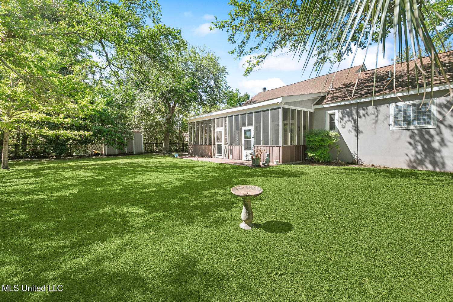 210 Bay Oaks Drive, Bay Saint Louis, Mississippi image 17