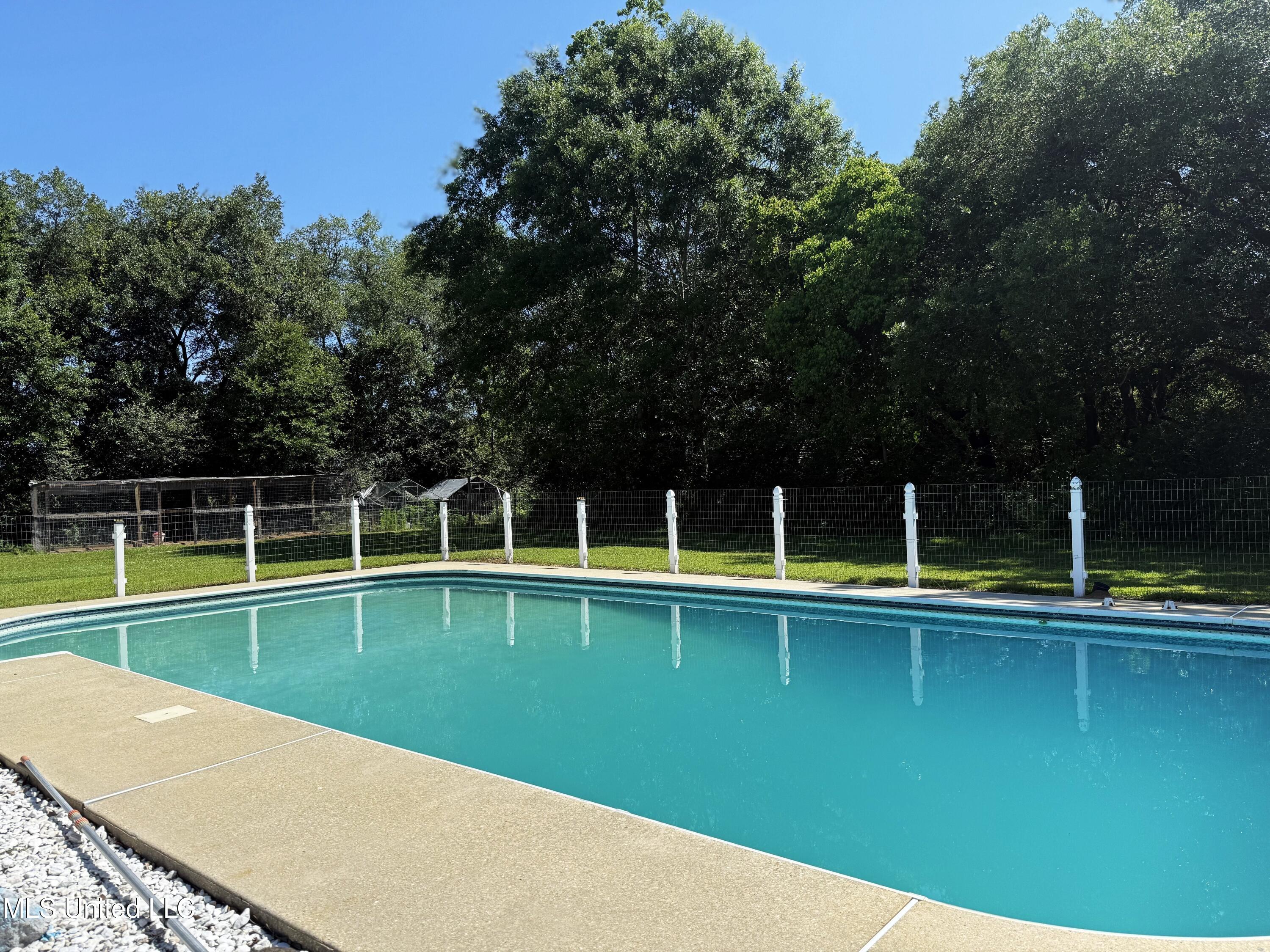 72 Old Creek Road, Picayune, Mississippi image 12