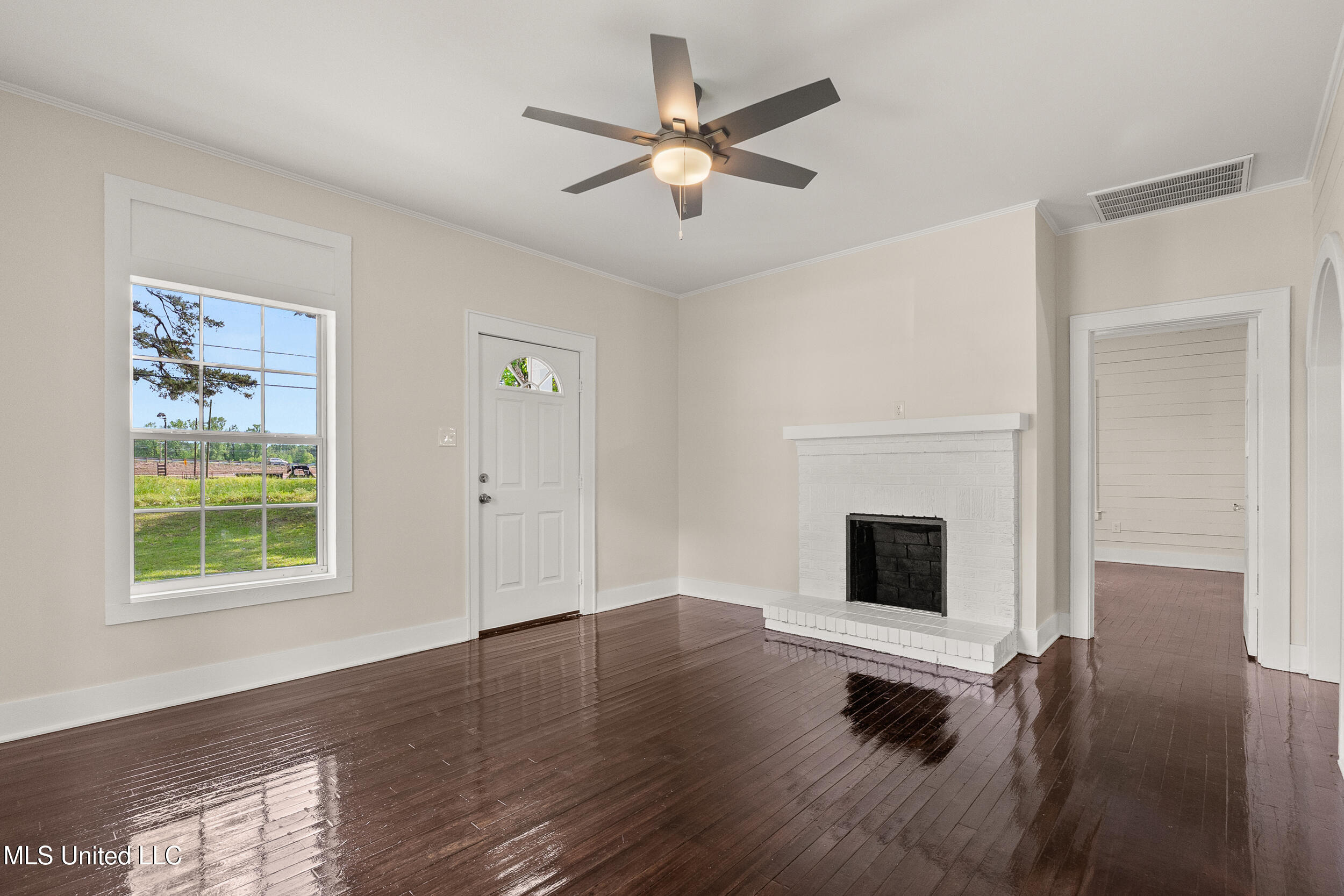 105 Tubbs Road, Batesville, Mississippi image 7