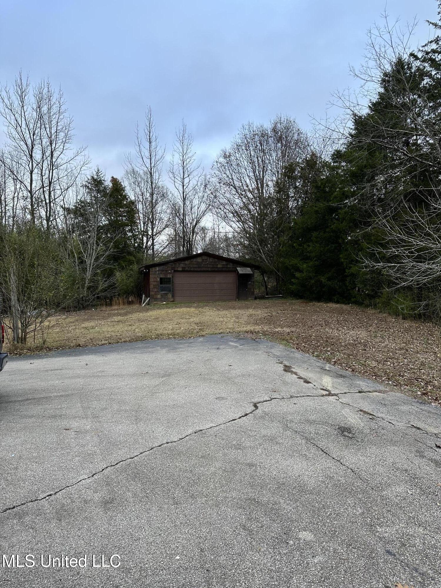 8068 Vaiden Road, Hernando, Mississippi image 7