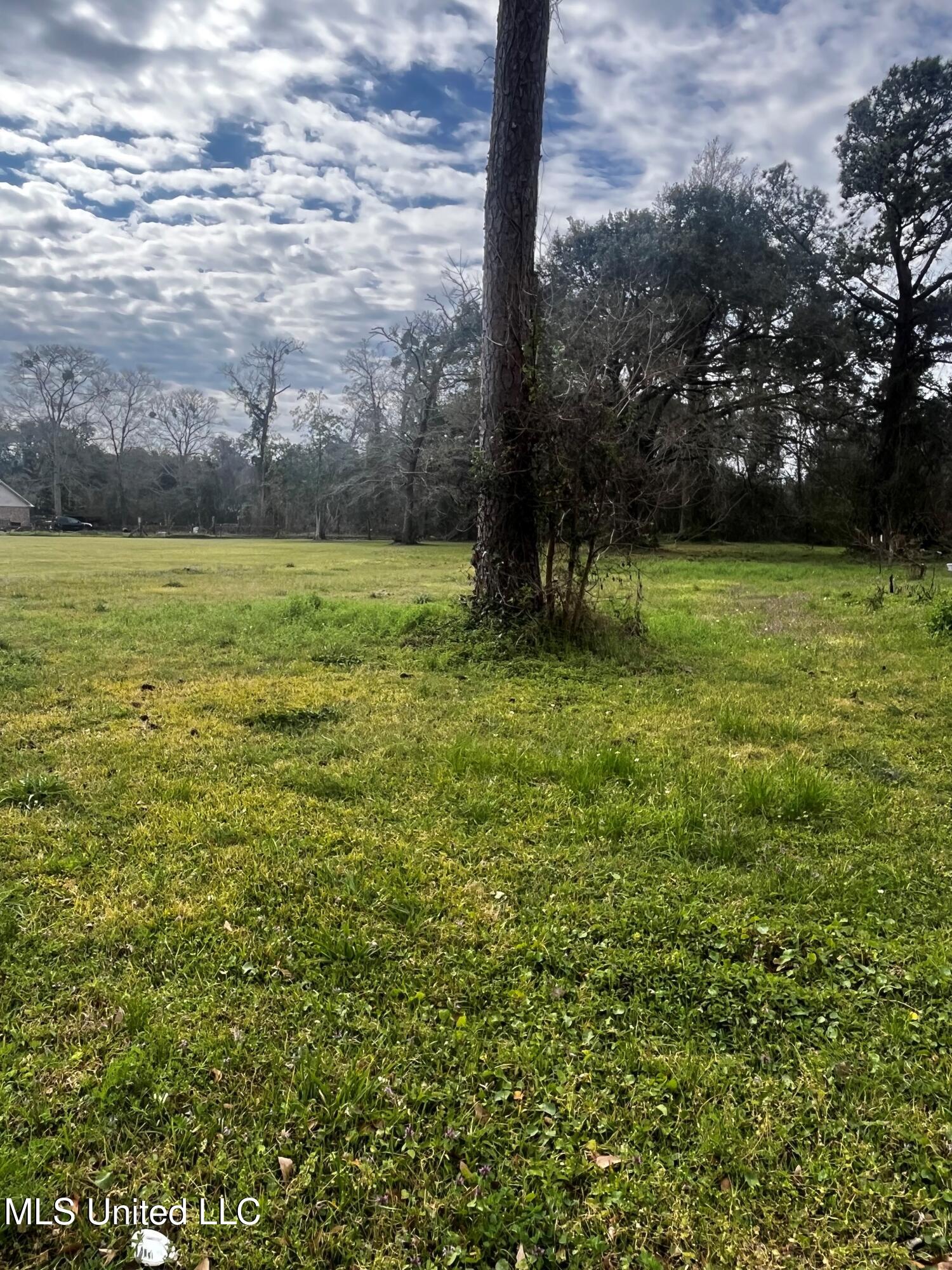 00 Washington Street, Bay Saint Louis, Mississippi image 2