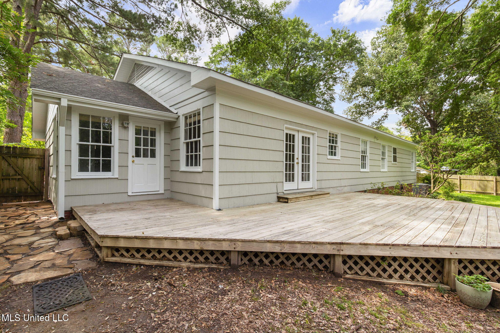 3821 Montrose Circle, Jackson, Mississippi image 37