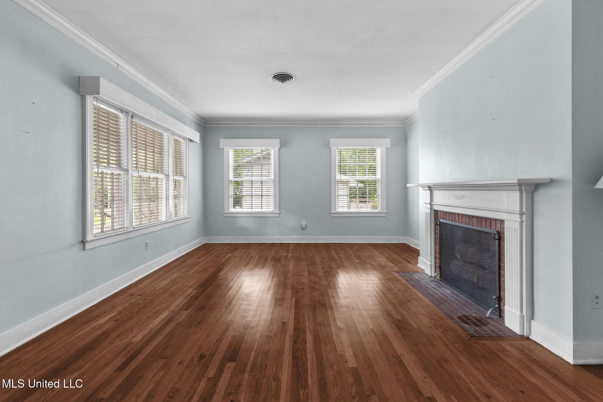 3821 Montrose Circle, Jackson, Mississippi image 7