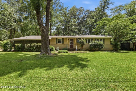 Homes For Sale - 1649 E Northside Drive<br/> Jackson, MS 39211