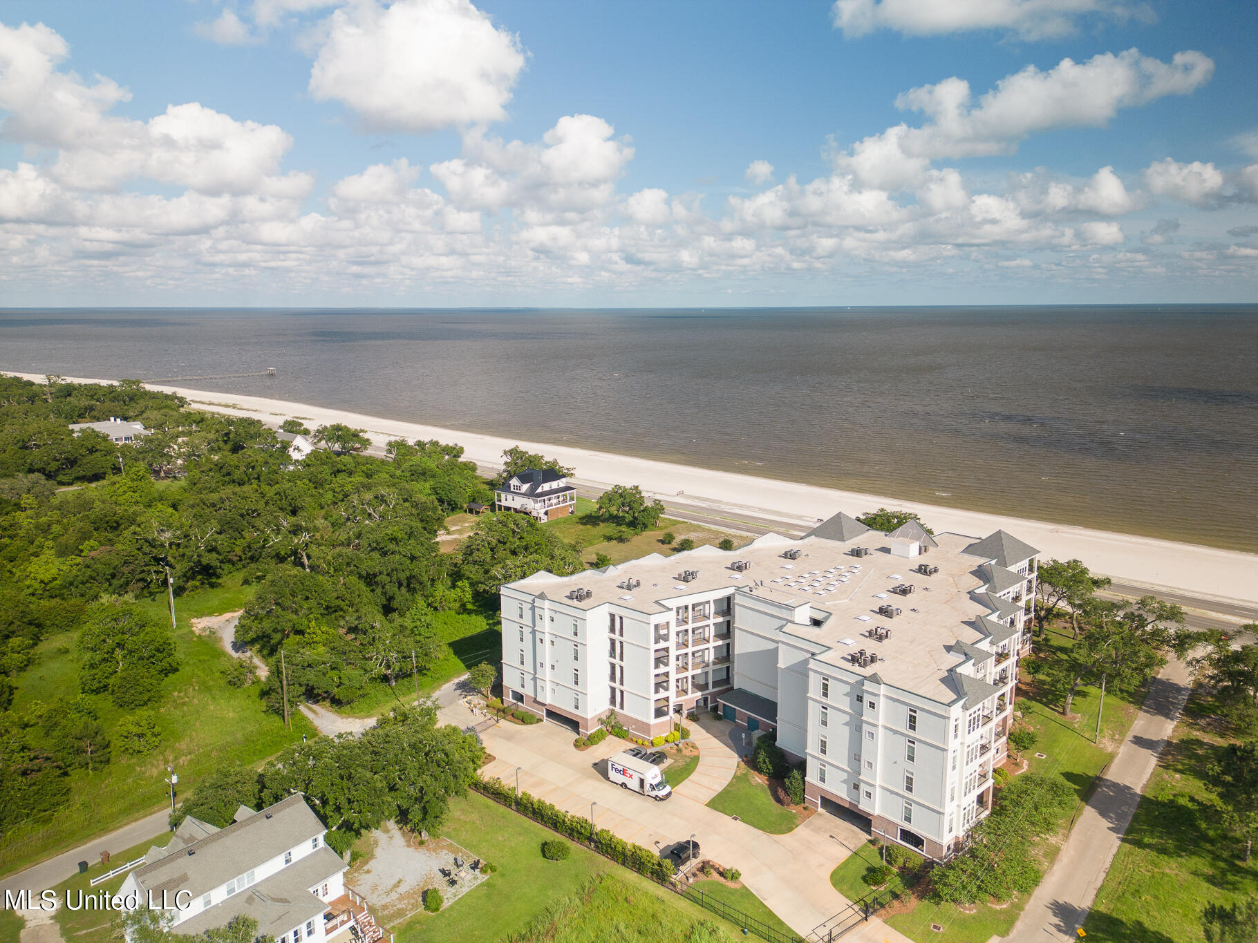 1100 W Beach Boulevard #309, Pass Christian, Mississippi image 2