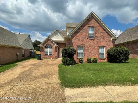 Homes For Sale - 1158 Warwick Place<br/> Desoto County, Southaven, MS 38671