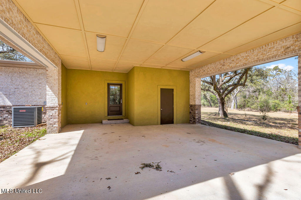 25522 Elmer Ladner Road, Pass Christian, Mississippi image 9