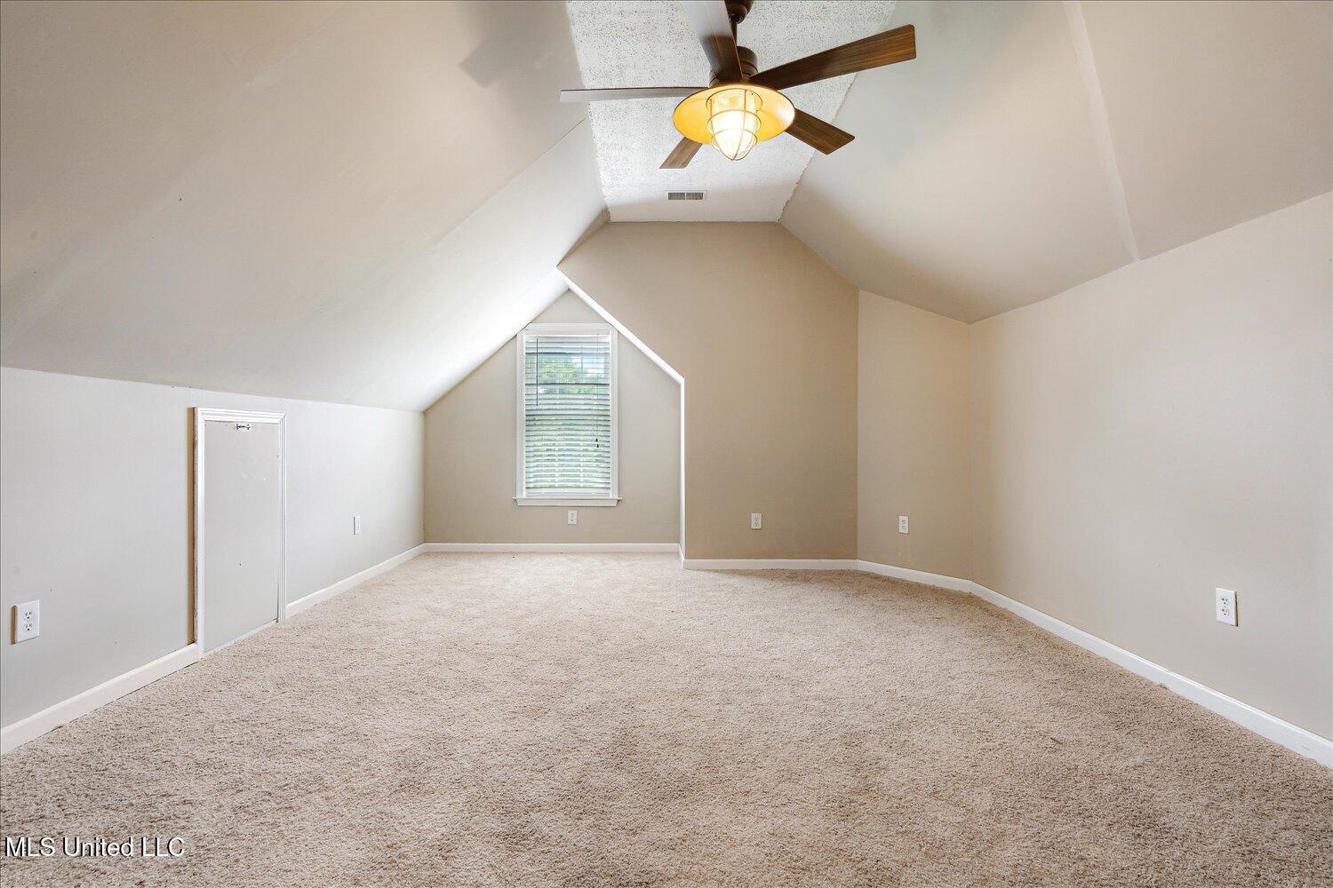 9015 Champlain Drive, Olive Branch, Mississippi image 29