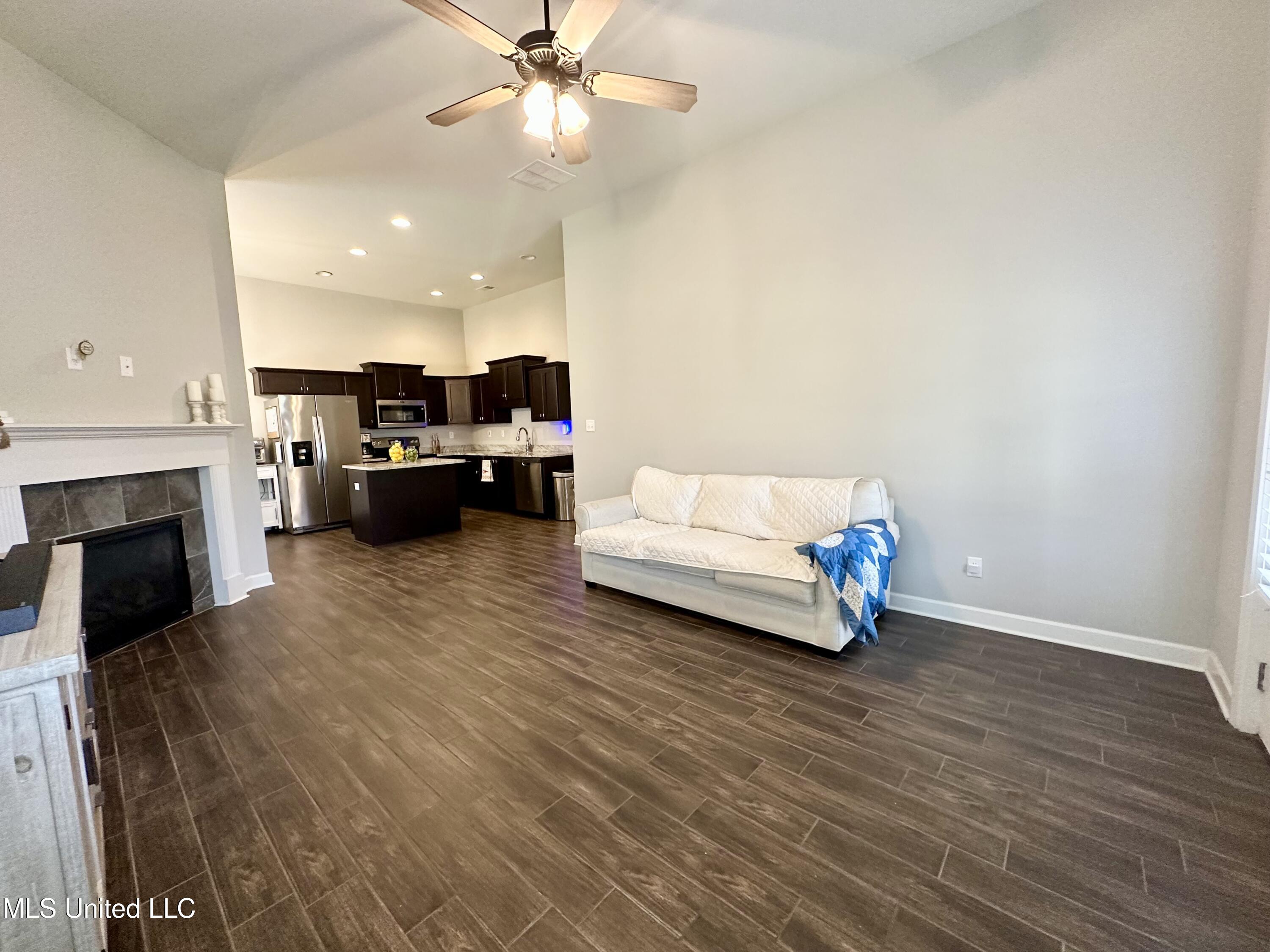 1215 Mcmillan Road, Southaven, Mississippi image 3