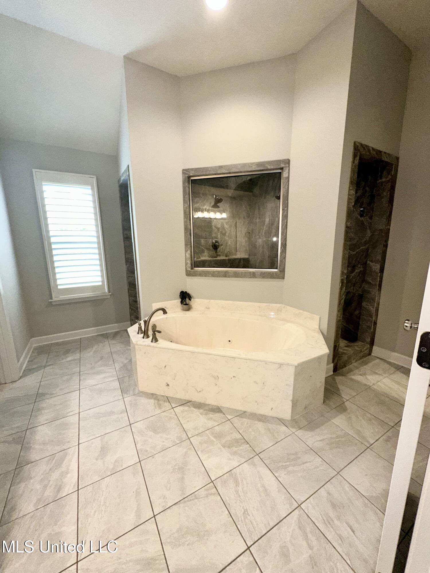 1215 Mcmillan Road, Southaven, Mississippi image 19