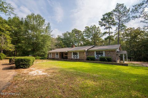Apartment For Sale - 74 Timberlane Drive<br/> Lawrence County, Monticello, MS 39654