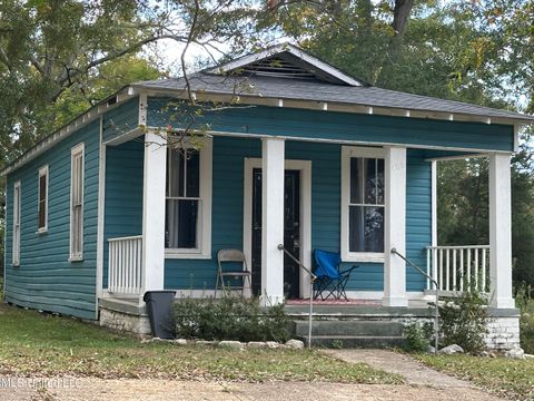 Homes For Sale - 115 Scott Street<br/> Pike County, McComb, MS 39648