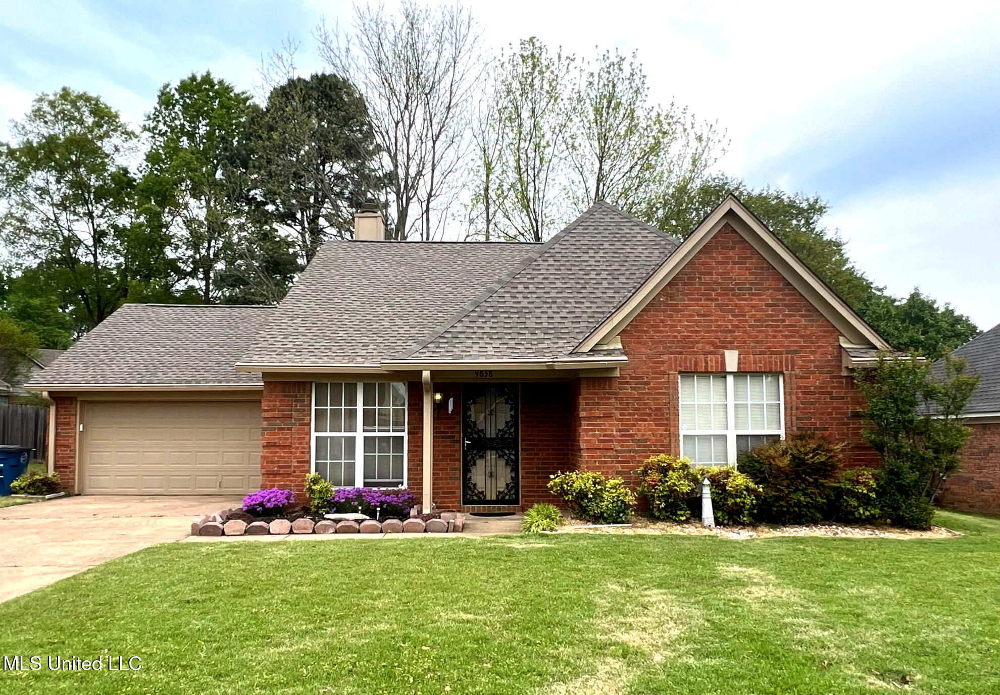 9858 Allen Pkwy Parkway, Olive Branch, Mississippi image 1