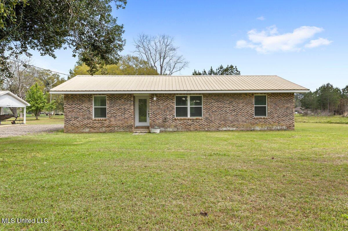 287 Country Oak Circle, Lucedale, Mississippi image 1