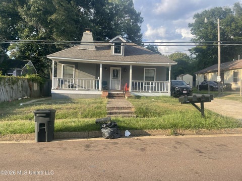 Homes For Sale - 232 Lorenz Boulevard<br/> Jackson, MS 39216