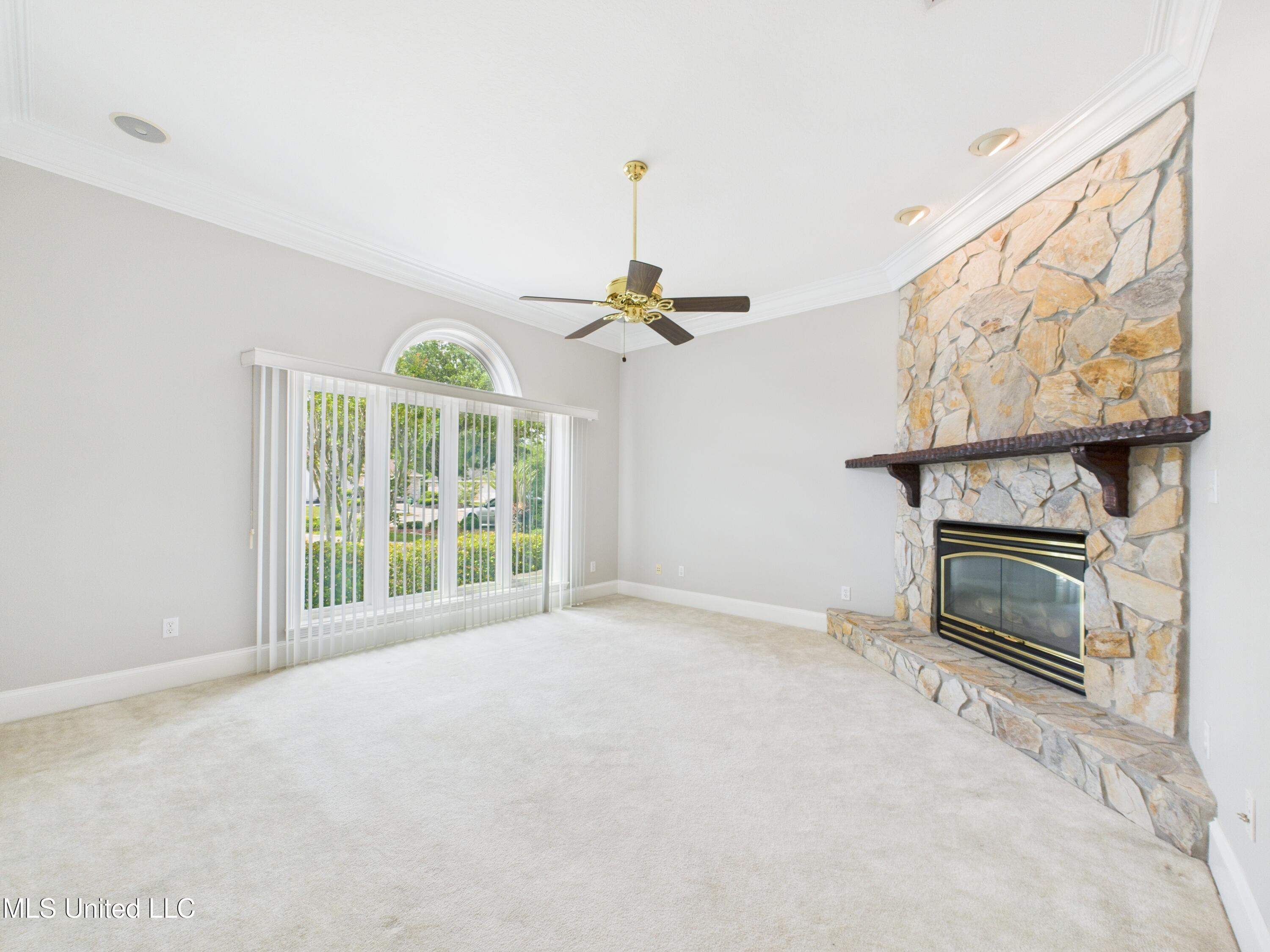 4105 Players Cove, Gautier, Mississippi image 18