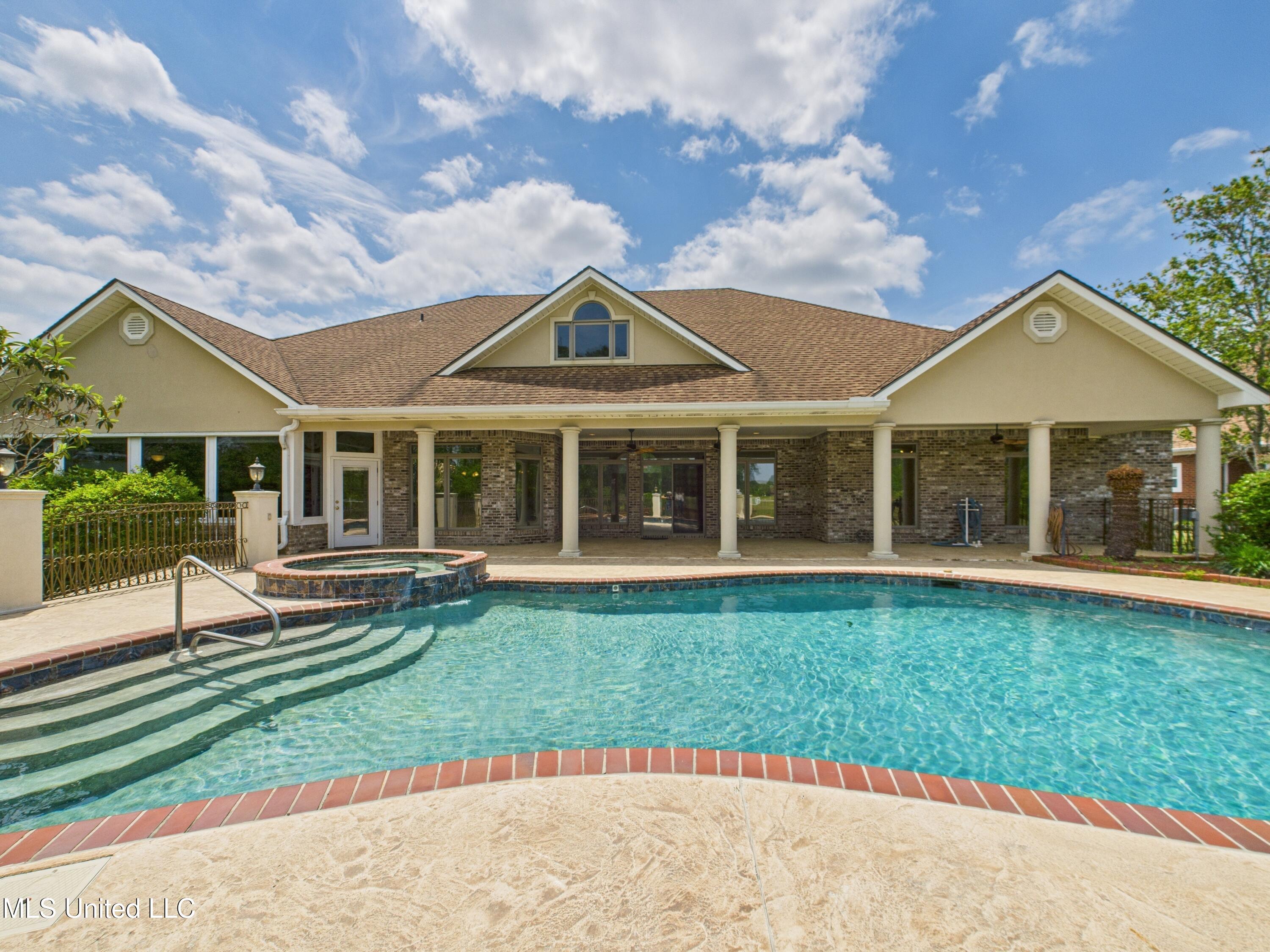 4105 Players Cove, Gautier, Mississippi image 41