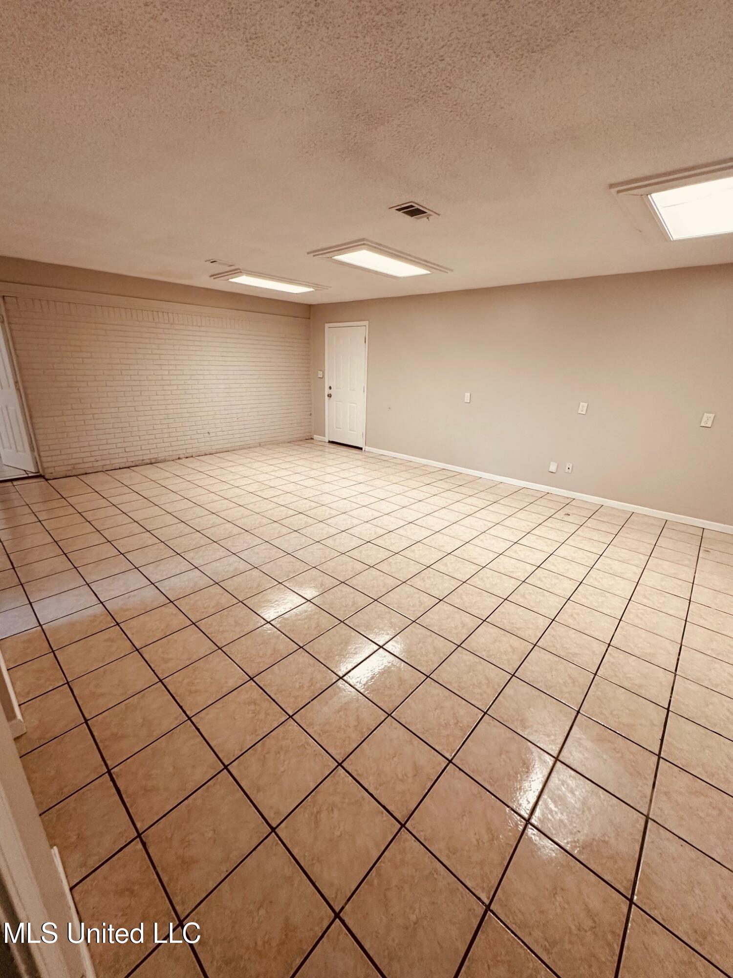 143 James Drive, Gulfport, Mississippi image 16
