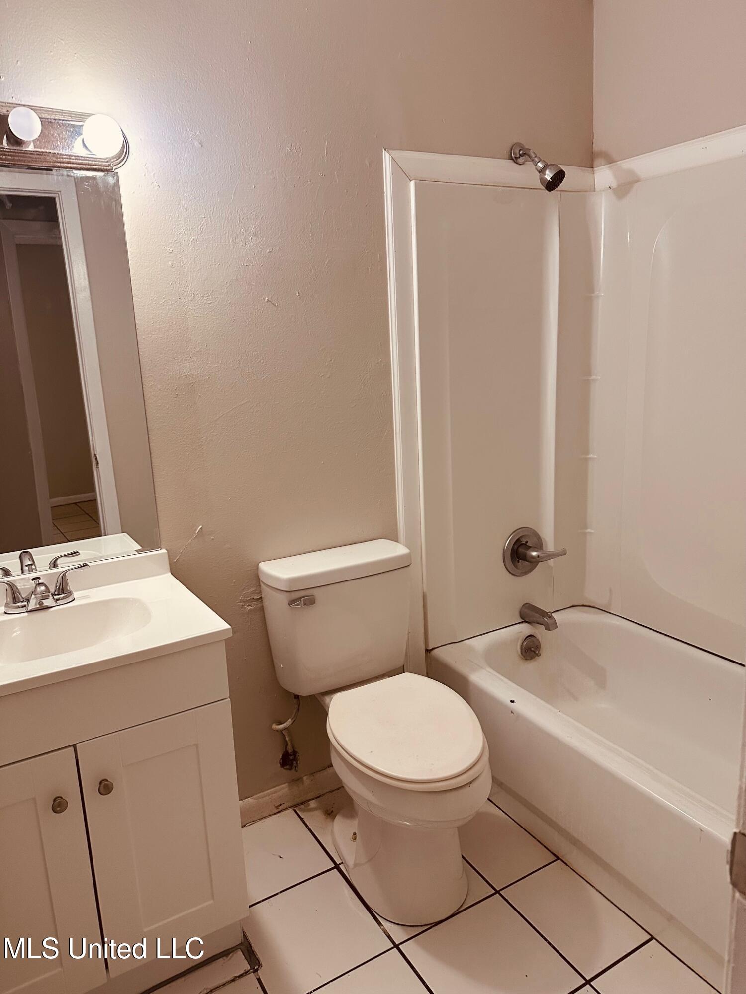 143 James Drive, Gulfport, Mississippi image 8