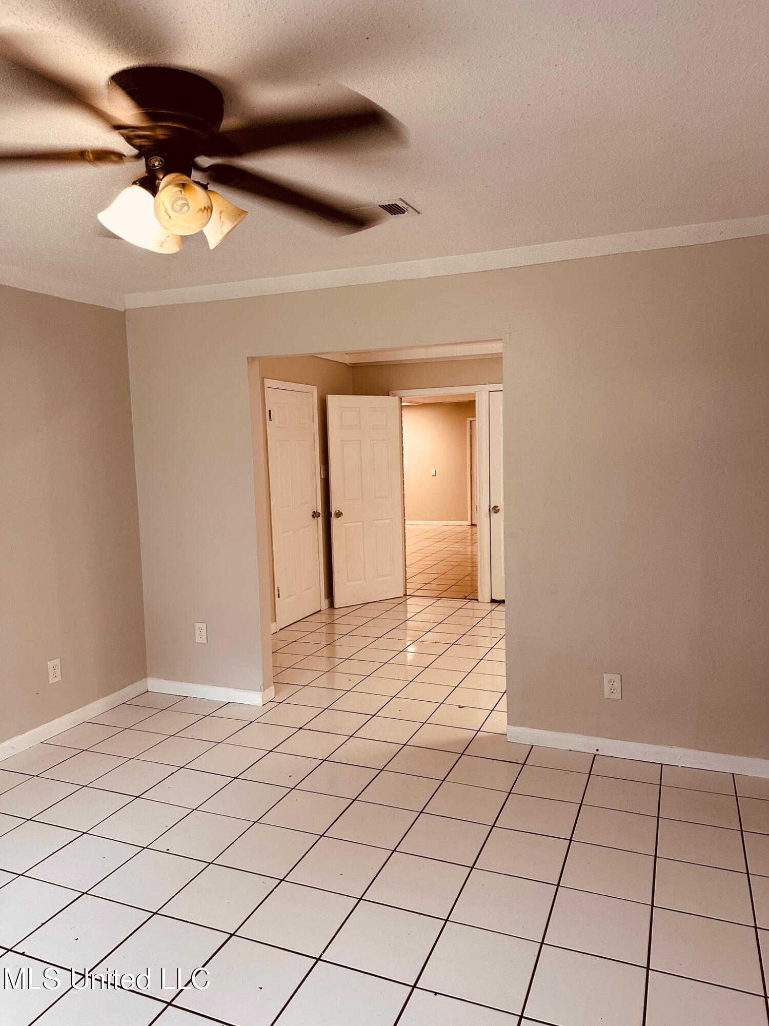 143 James Drive, Gulfport, Mississippi image 4