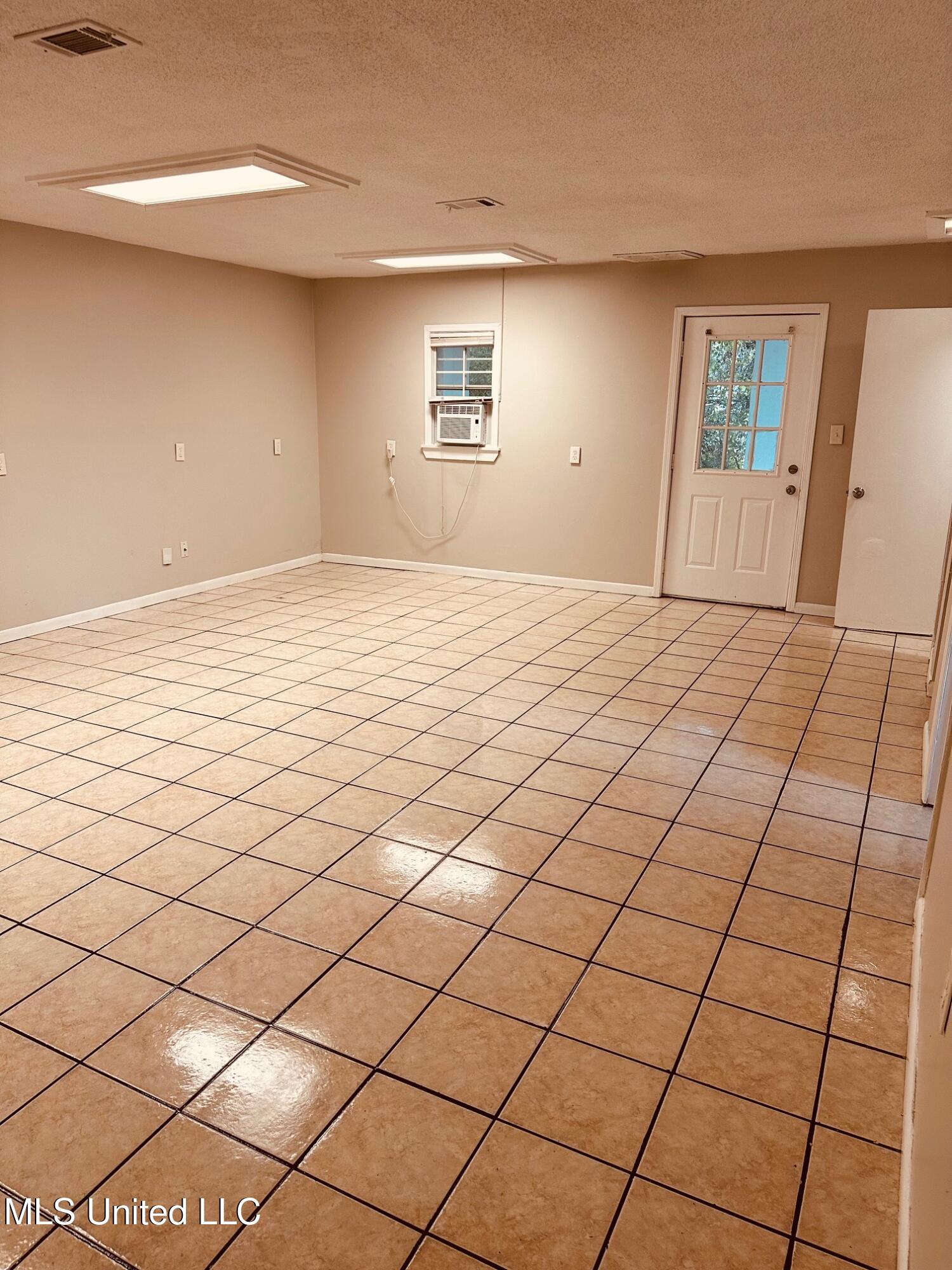 143 James Drive, Gulfport, Mississippi image 14