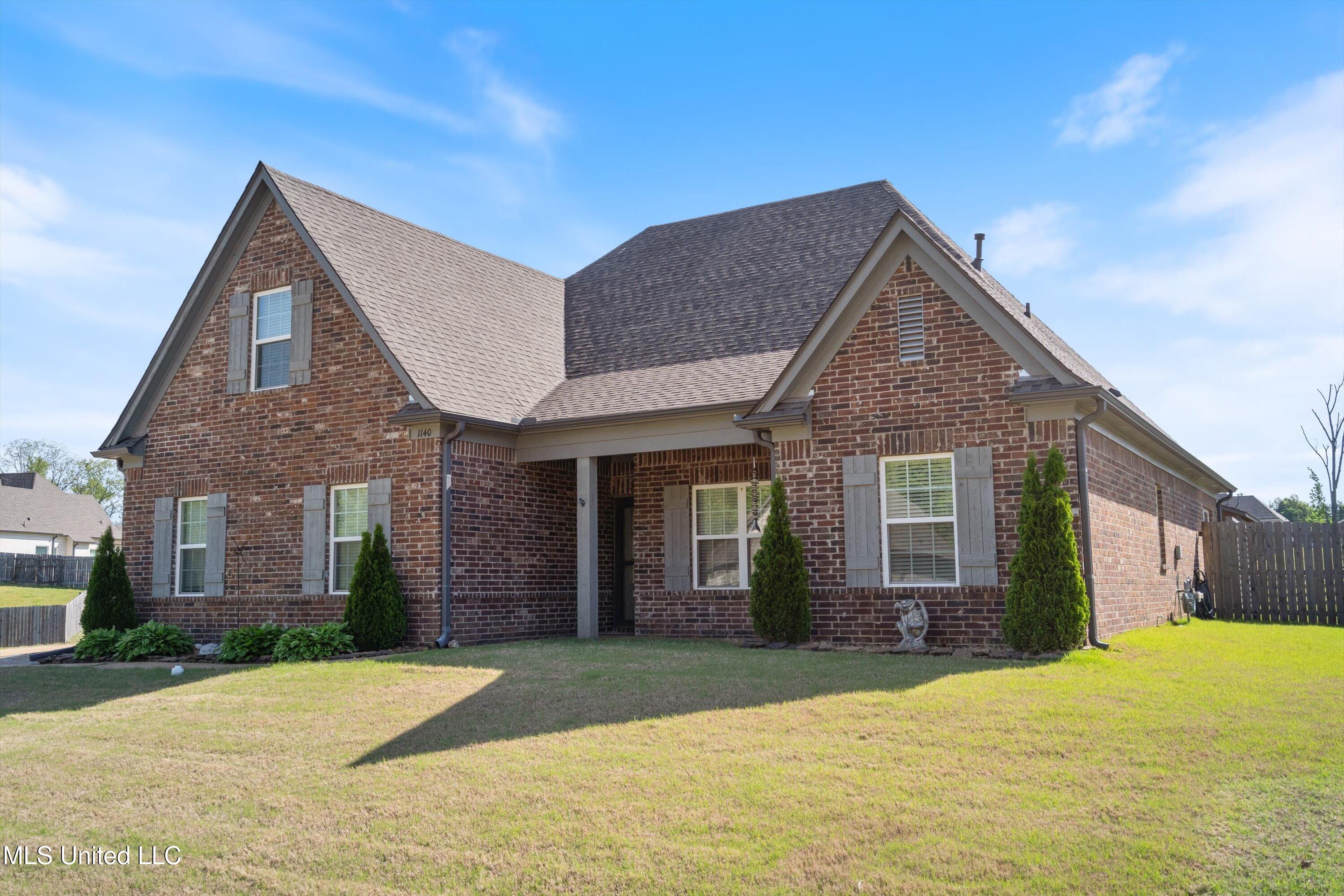1140 Pettigrew Drive, Hernando, Mississippi image 2