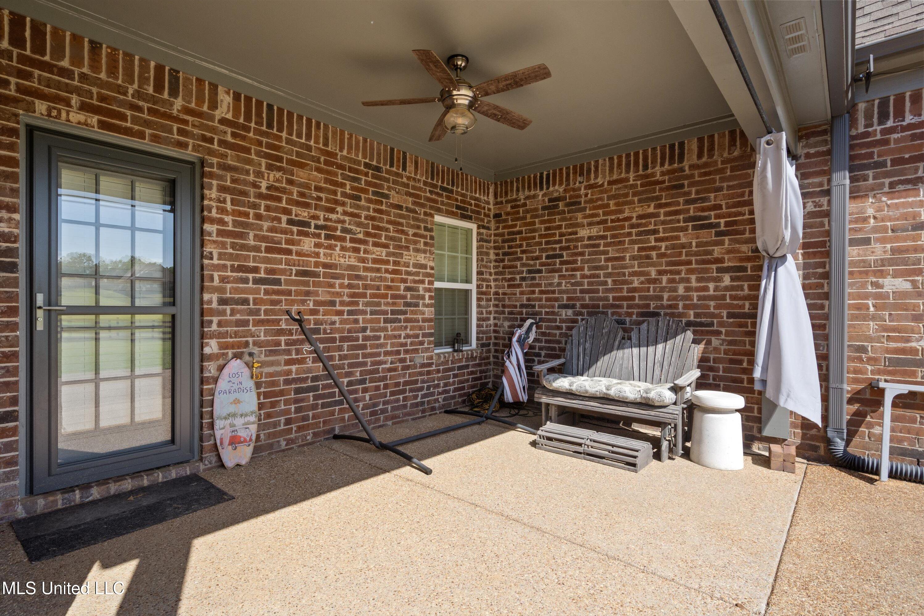 1140 Pettigrew Drive, Hernando, Mississippi image 31