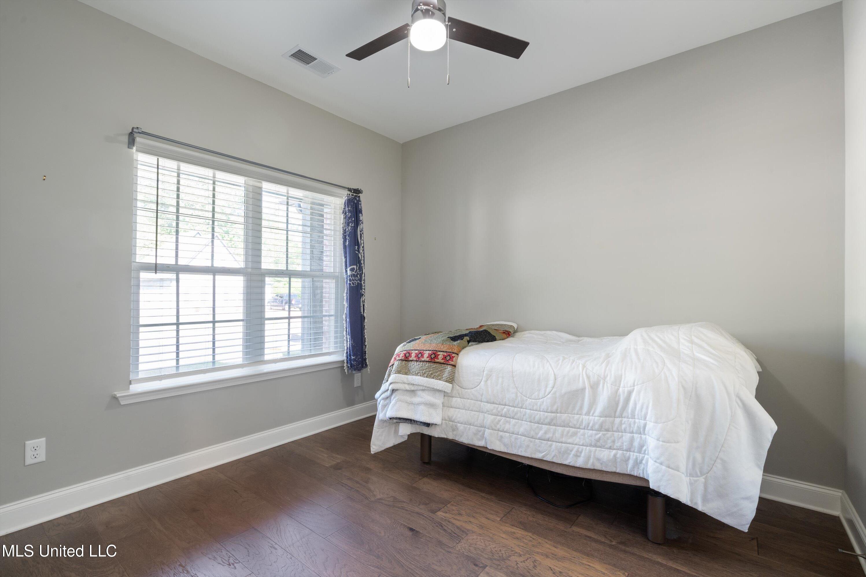1140 Pettigrew Drive, Hernando, Mississippi image 24