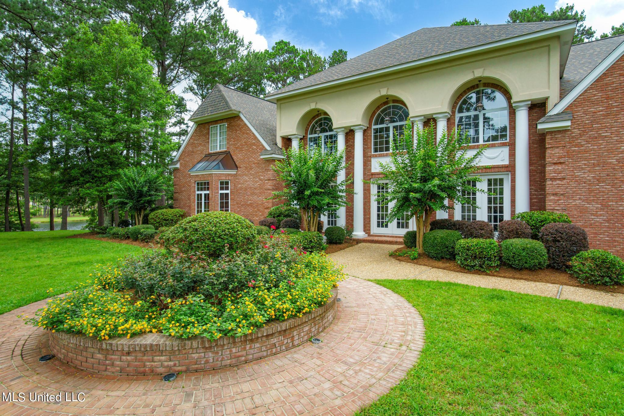 51 Spencer Cove