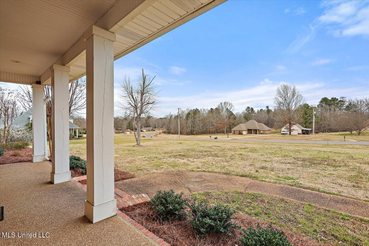 206 Whitetail Boulevard, Florence, Mississippi image 6