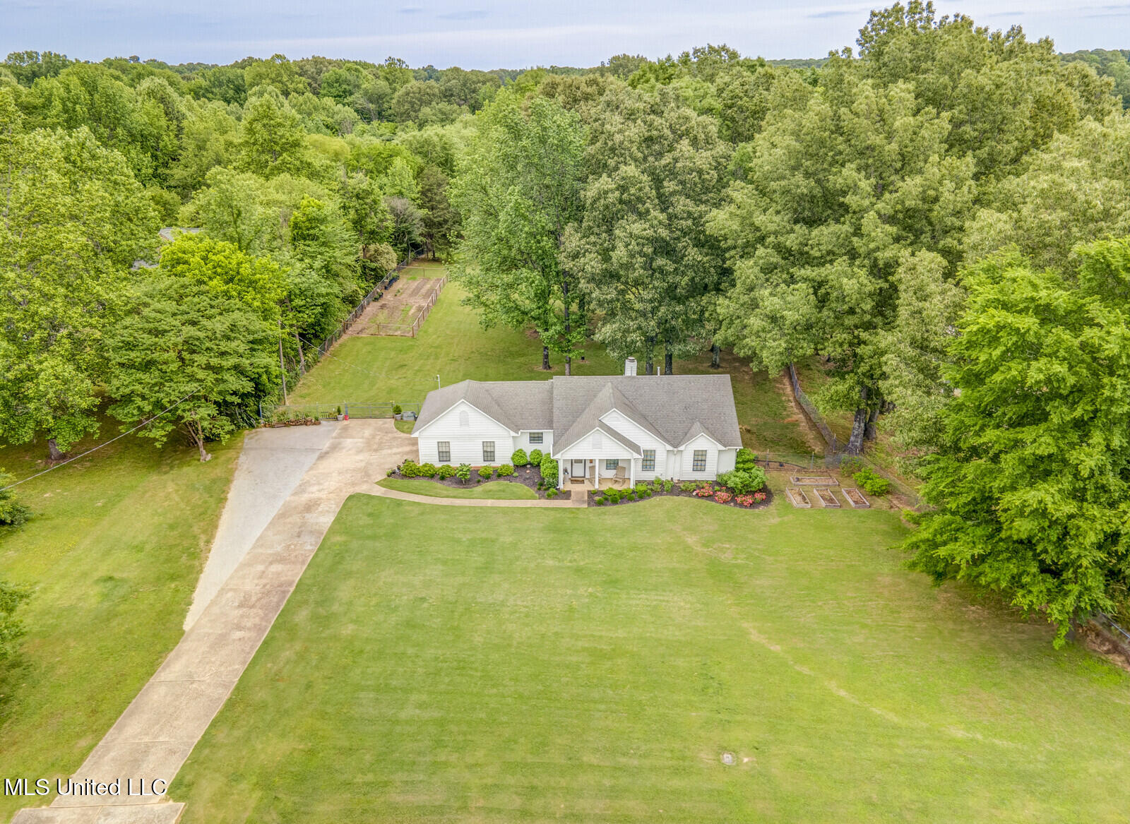 155 Porter Drive, Byhalia, Mississippi image 33