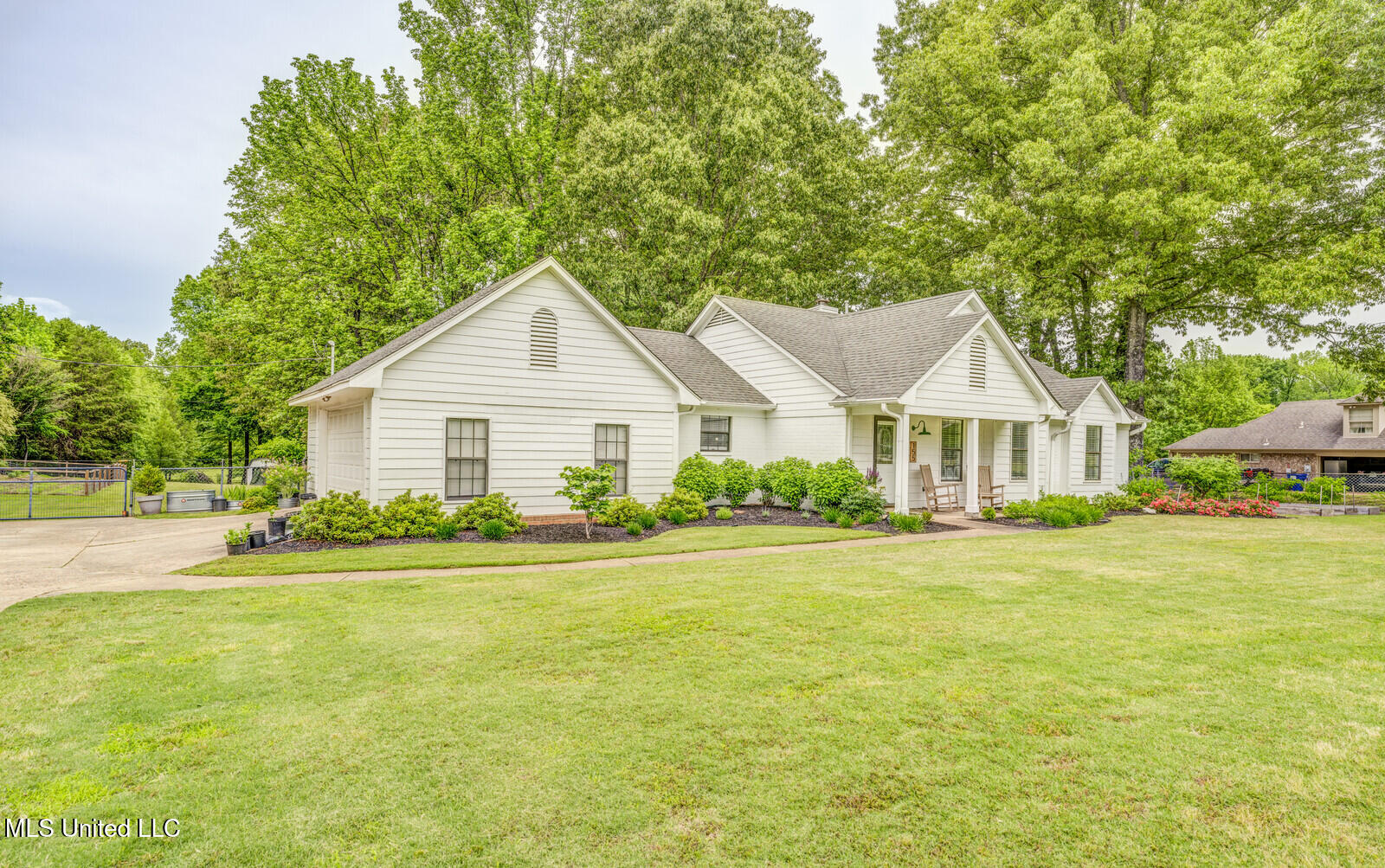 155 Porter Drive, Byhalia, Mississippi image 2
