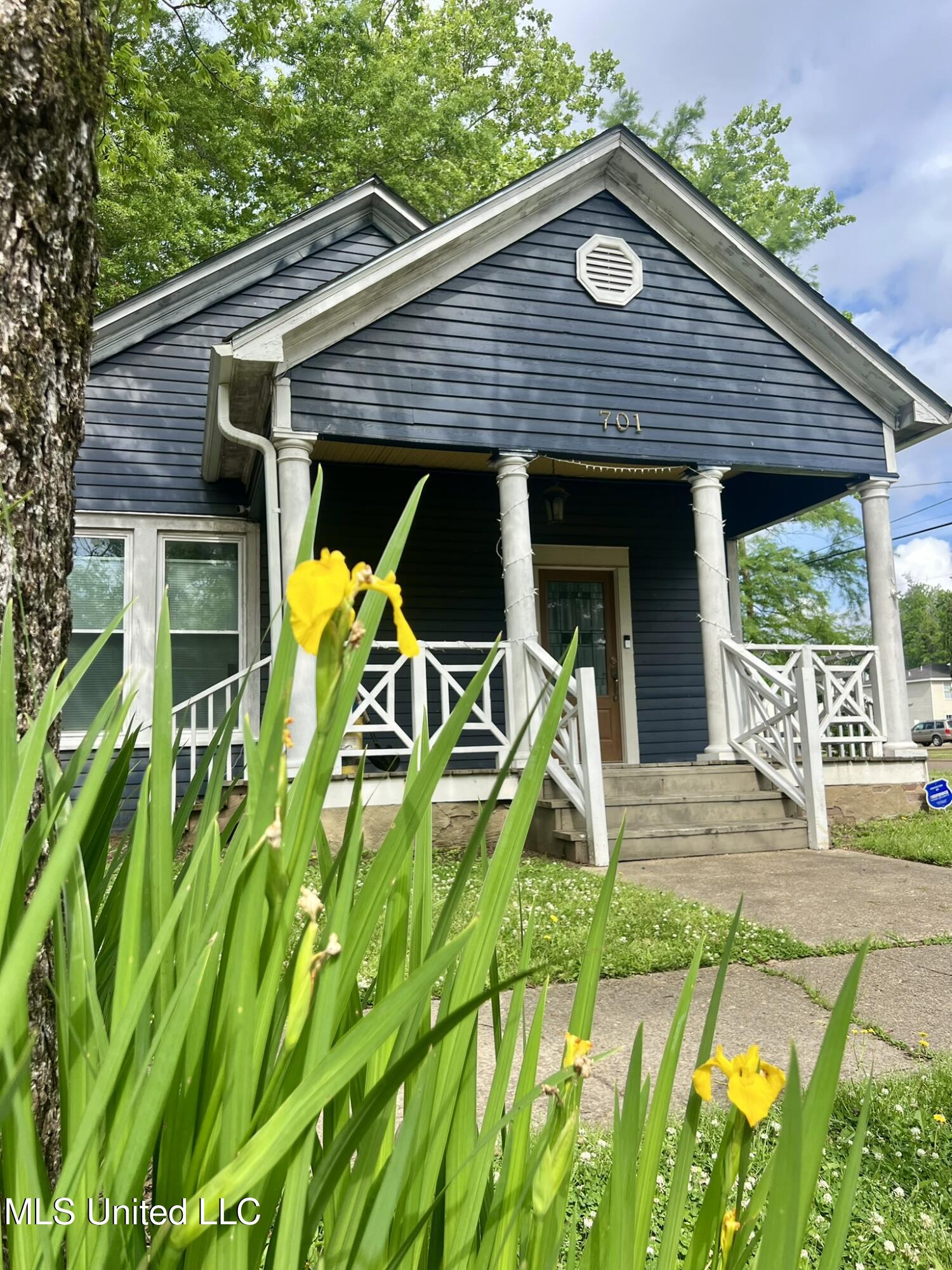 701 Court Street, Cleveland, Mississippi image 2