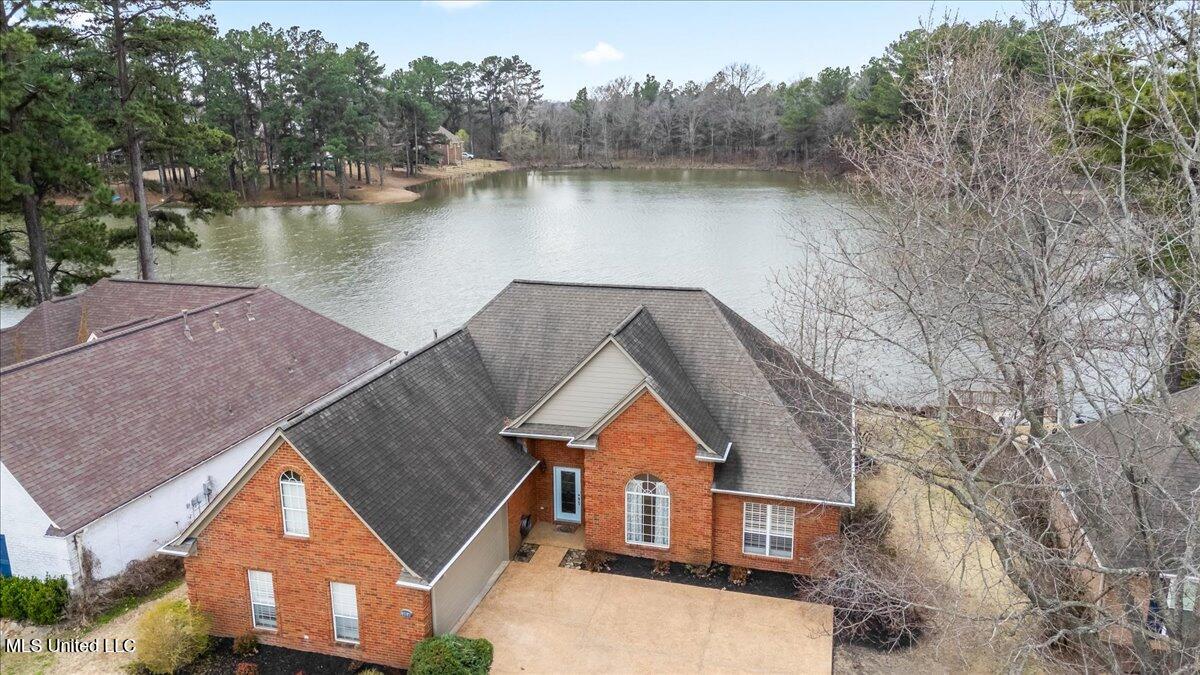 4517 Nicholas Lane, Southaven, Mississippi image 2