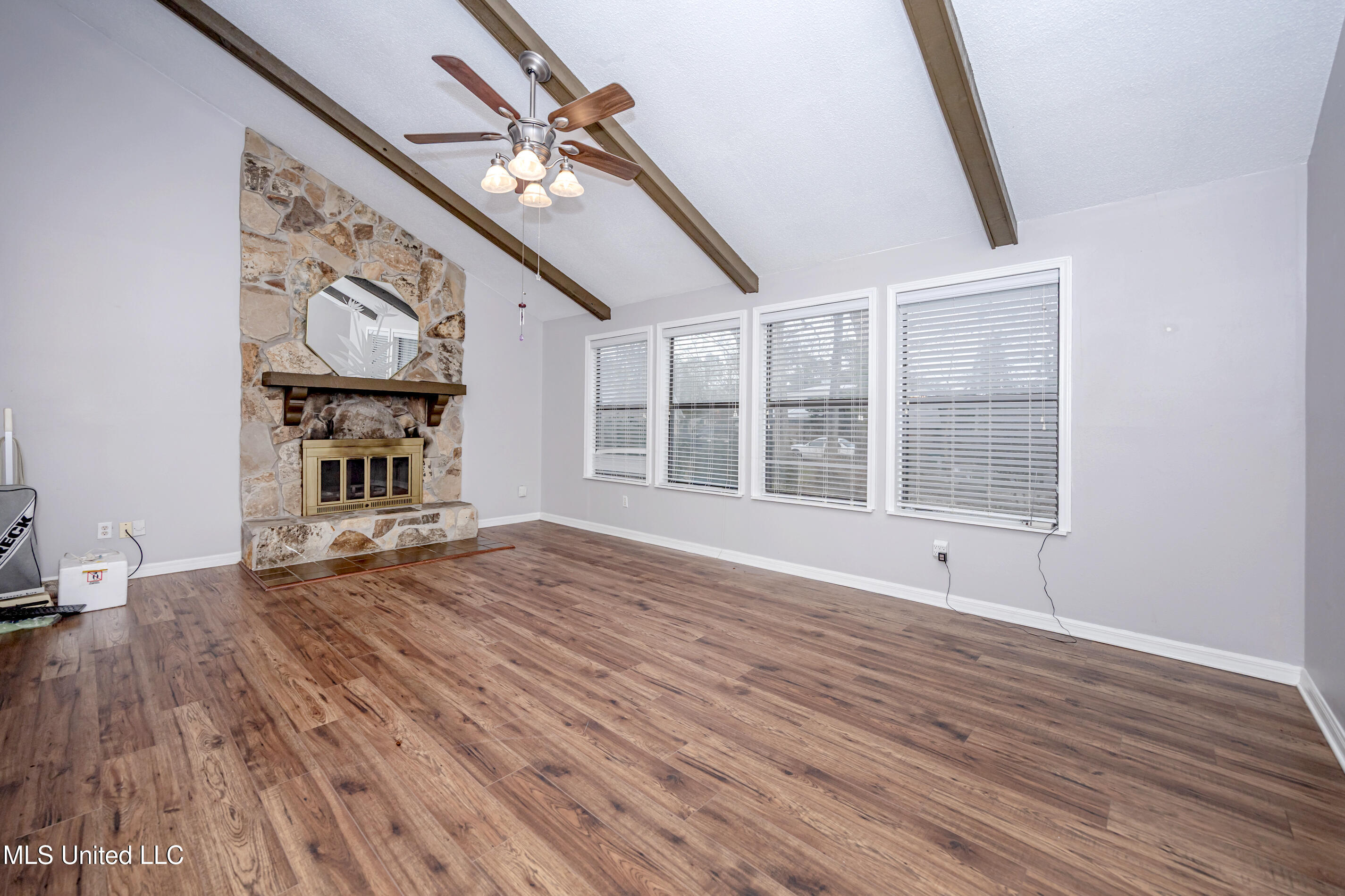 2037 Old Oaks Drive, Gautier, Mississippi image 16