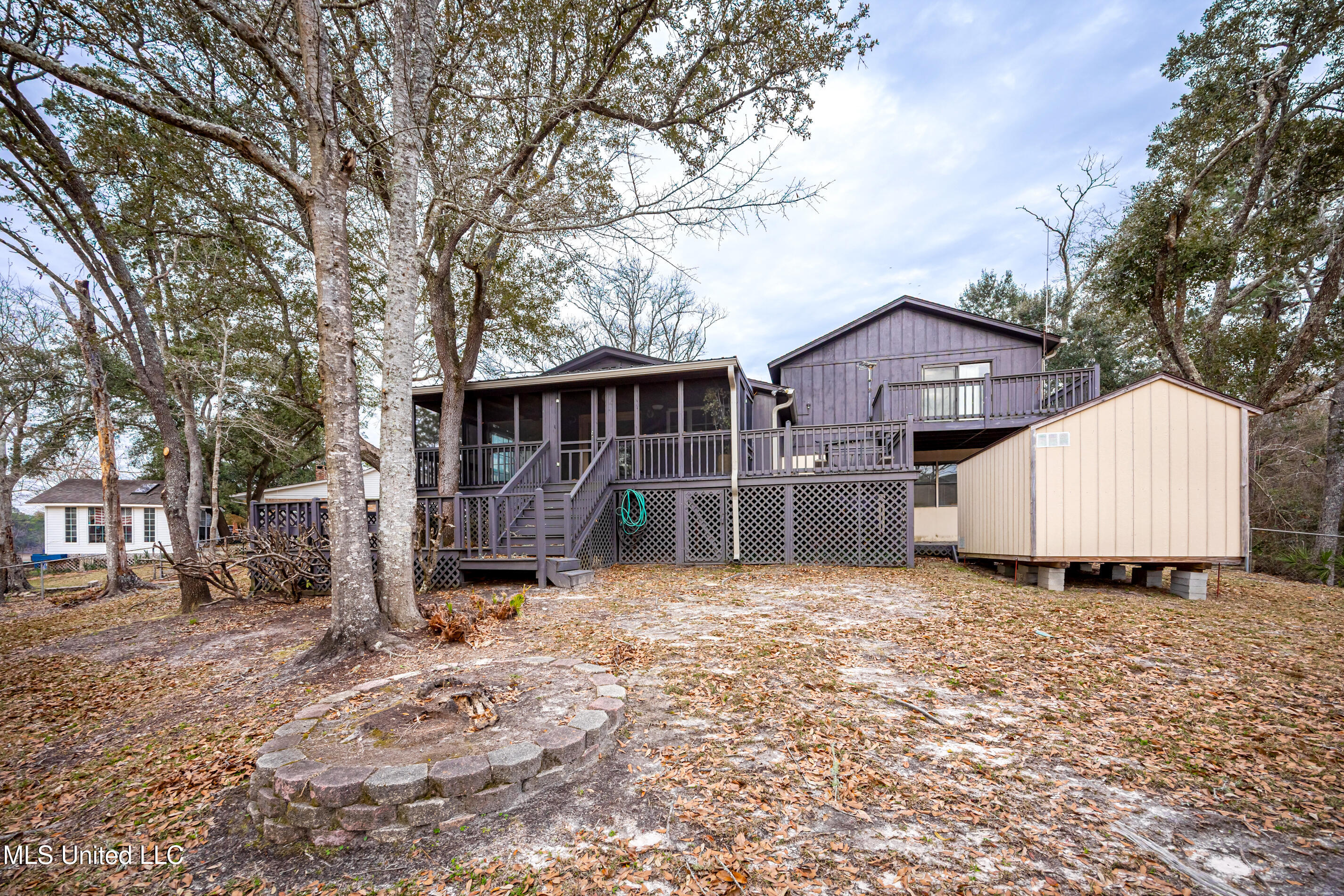 2037 Old Oaks Drive, Gautier, Mississippi image 7