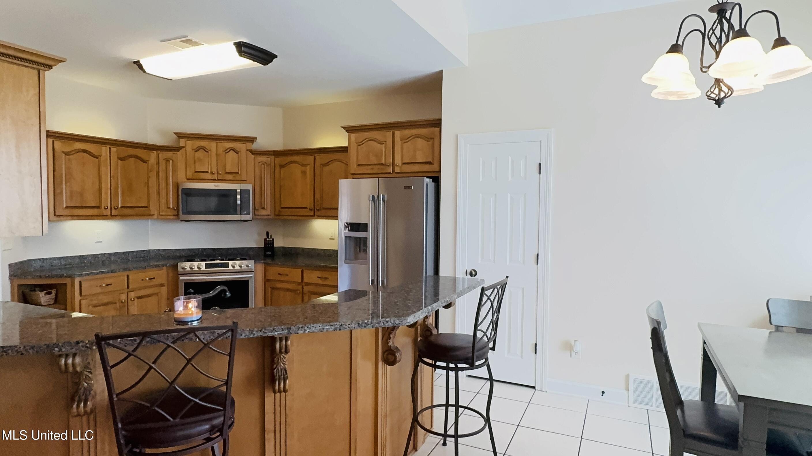 3629 S New Pointe Drive, Southaven, Mississippi image 22