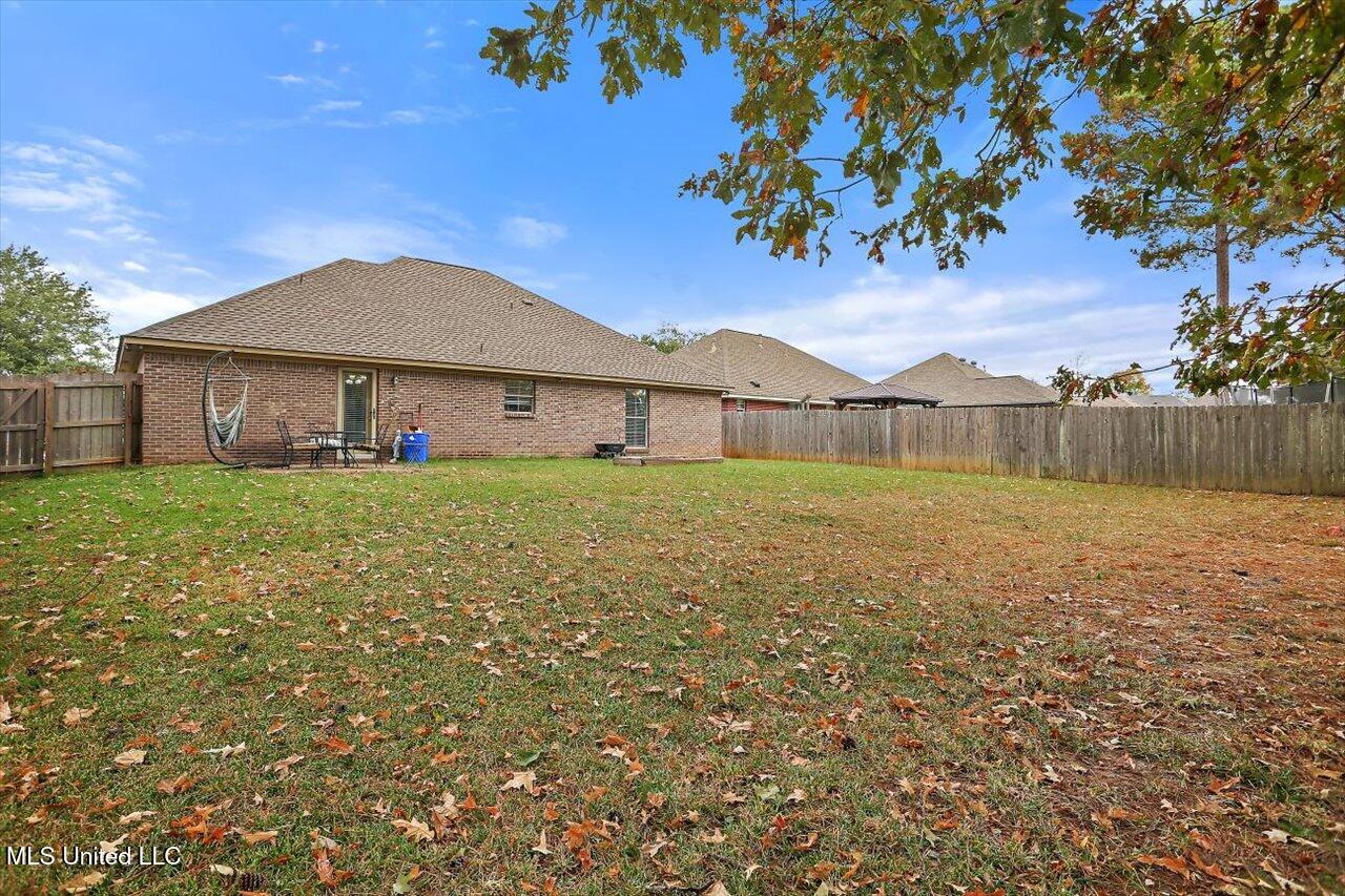 208 Bedford Drive, Brandon, Mississippi image 24