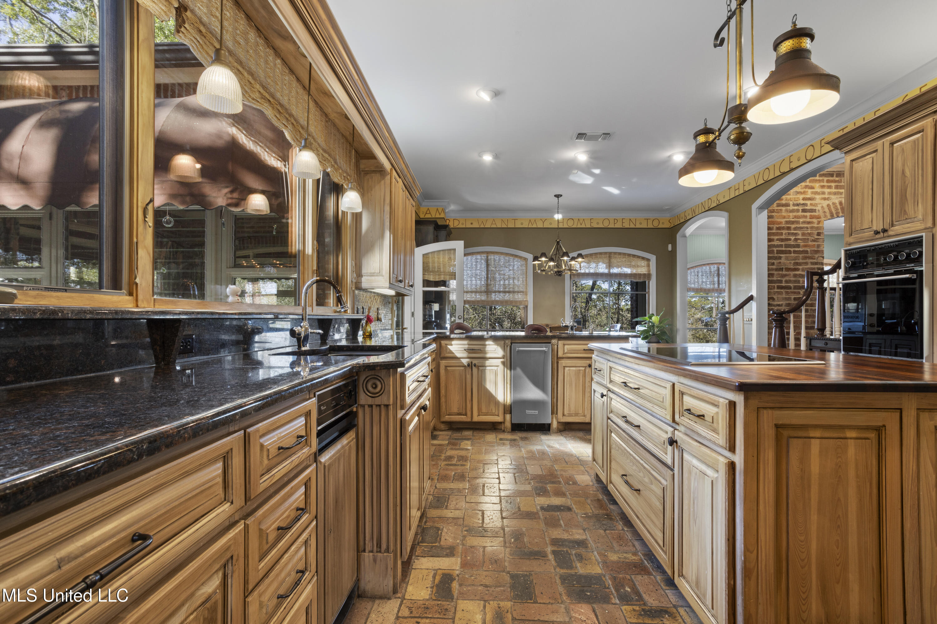 9161 Ridge Road, Gulfport, Mississippi image 23
