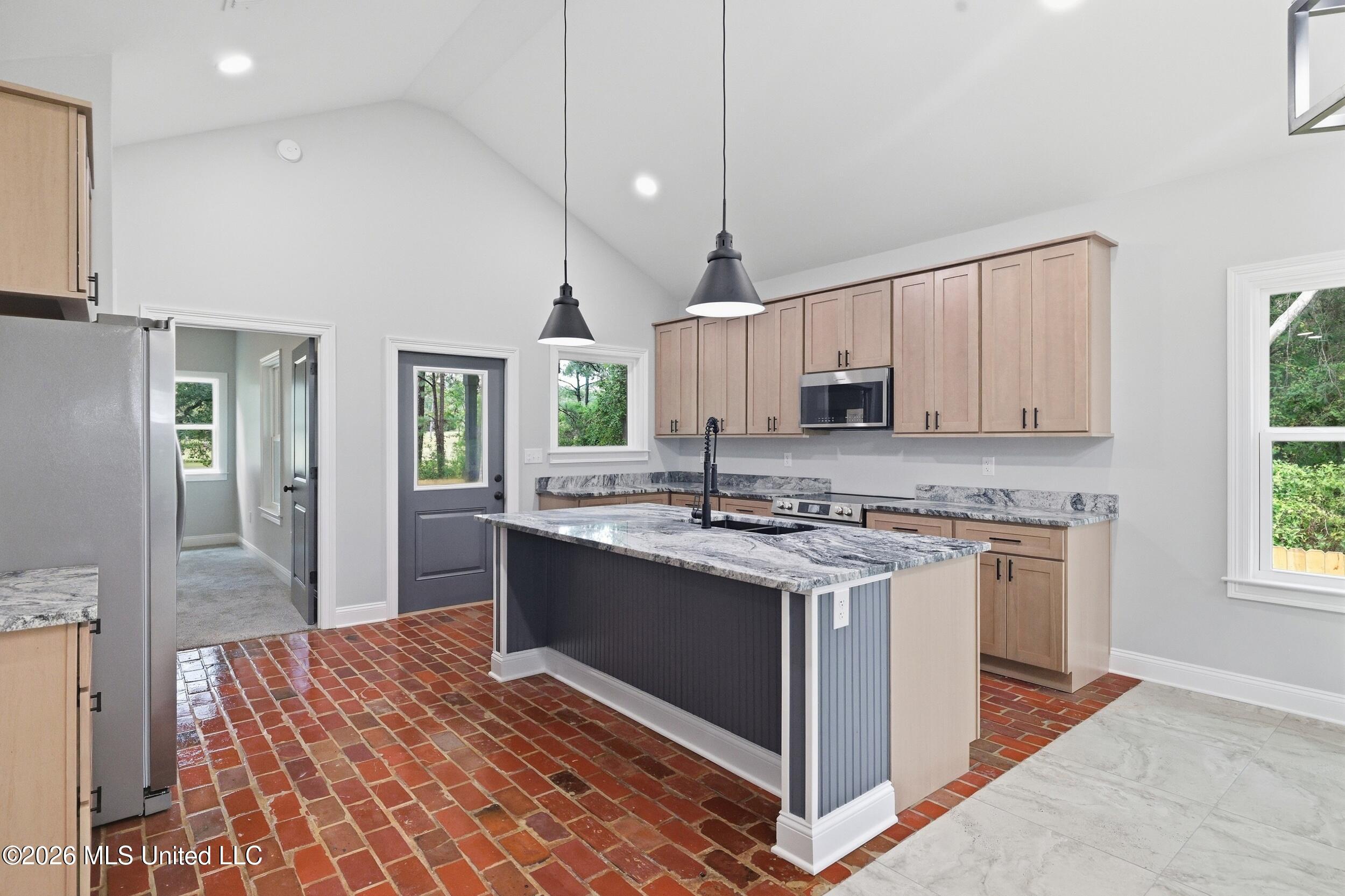 96100 Kapalama Drive