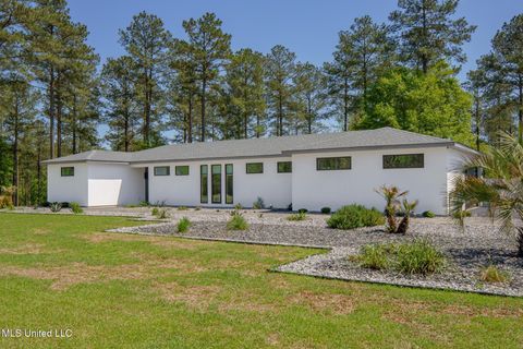 Homes For Sale - 227 Jo Ann Drive<br/> Lamar County, Sumrall, MS 39482