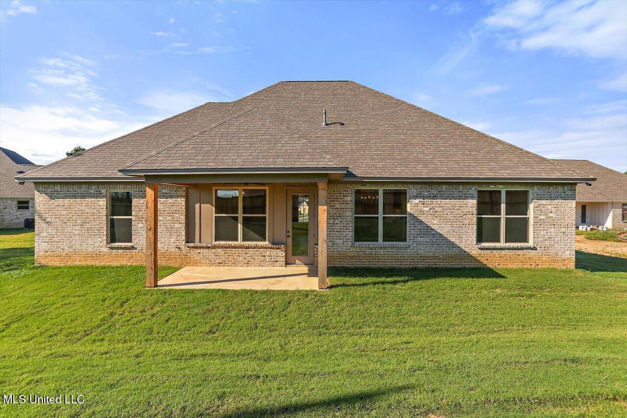 110 Catherine Boulevard, Clinton, Mississippi image 28